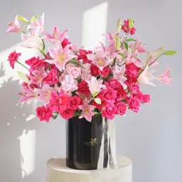 Rosette Charm image 2