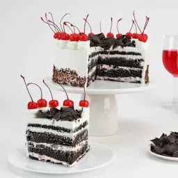 Gorgeous Black Forest Cake image 3