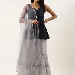 Ethnovog Floral Embroidered Kurti With Sharara & Dupatta image 4