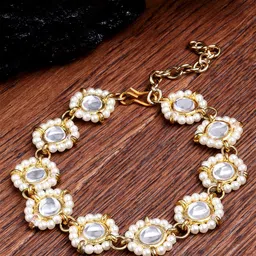 KARATCART Gold-Toned & White Kundan Studded Handcrafted Gold-Plated Link Bracelet-picture-28