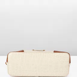 Hidesign Fl Heidi Animal Textured Leather Shoulder Bag image 4