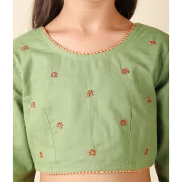Fabindia Kids Green & Maroon Floral Print Lehenga, Choli with Dupatta image 4