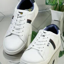 ID Men's White Casual Sneakers-image-24