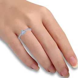 p.c. chandra jewellers 18k (750) White Gold and Diamond Ring for Women image 2