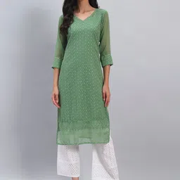 Umoly Women Floral Embroidered Regular Thread Work Kurta with Trousers-picture-23