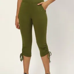 BRINNS Green Mid Rise Cropped Capris-image-31
