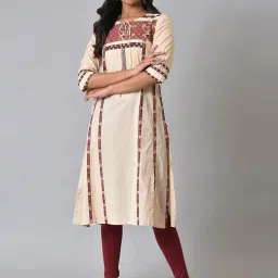 W Off-White Cotton Printed Straight Kurta image 1