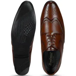 Paragon Men's Tan Derby Shoes image 4