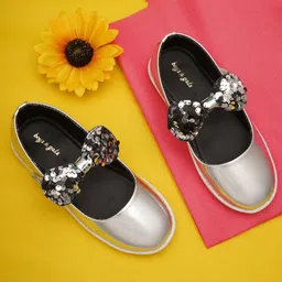 boyz n galz Metallic Sequin Embellished Bow Applique Detailed Mary Janes Ballerinas - Silver-picture-12