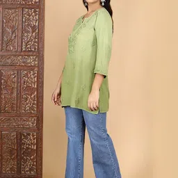 MALABIS Women Ethnic Motifs Embroidered V-Neck Kurti image 4