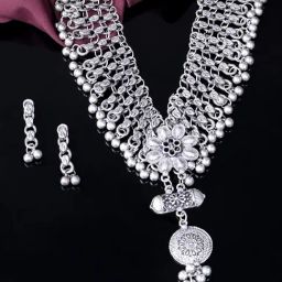 Panash Silver Plated Floral Necklace & Earrings Set-picture-34