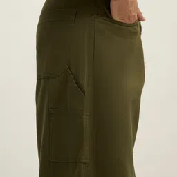 Espanshe Men Relaxed Straight Leg Trousers image 4