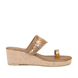 Inc.5 Women's Antique Gold Toe Ring Wedges image 1