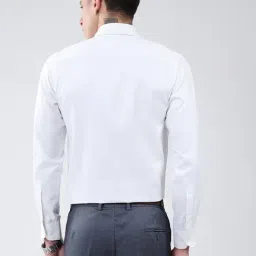 Monte Carlo White Solid Regular Fit Shirt image 2