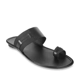 Mochi Men's Black Toe Ring Sandals image 2