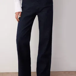 Trendyol Women Regular Fit Mid-Rise Jeans-picture-14