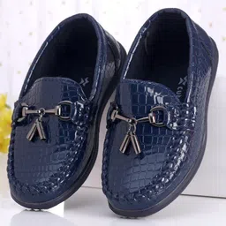 Cute Walk by Babyhug Slip On Formal Shoes - Dark Blue-picture-27
