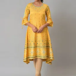 Aurelia Women Yellow Festive Floral Print Crepe Kurta image 1