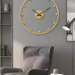 CHRONIKLE Elegant Round Gold Iron Wall Clock image 1