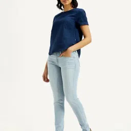 Levi's Women's Mid Rise 711 Skinny Fit Light-Blue Jeans image 3