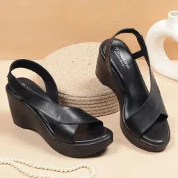 Monrow Women's Black Sling Back Wedges-picture-33