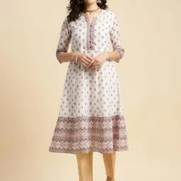 Rangita Off-White Printed Flared Kurta-image-5