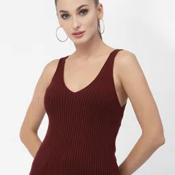 Kalt V-Neck Sleeveless Regular Fitted Top-picture-18
