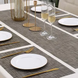 HOKIPO 7 Pieces Textured Tablemats with Table Runner image 5