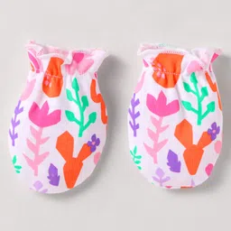 Babyhug 100% Cotton Knit Cap Mittens & Booties Set with Floral Print White - Diameter 12 cm image 4