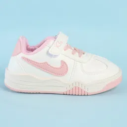 Babyoye Velcro Closure Casual Shoes with Brand Logo Applique - Pink image 4