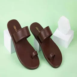 planet paaduks Paaduks Men's Vaana Brown Toe Ring Sandals image 1