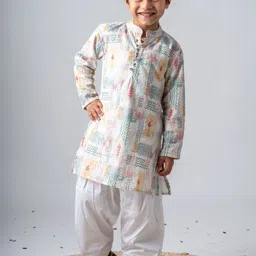 Peekaaboo Kids Boys Printed Regular Kurta with Patiala-picture-24