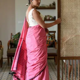 Suta Pink Cotton Plain Saree image 4