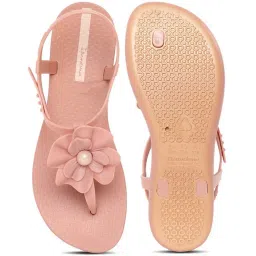 Ipanema Women's Class Flora Pink T-Strap Sandals image 3