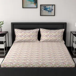 in-house by maspar Maspar Modern Sanctuary Red & Green Cotton 210 TC Bed Sheet Set image 2