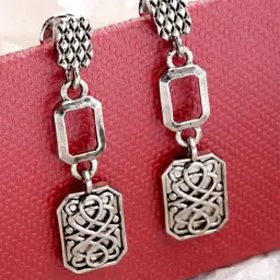 Karatcart Silver Earrings for Women-picture-18