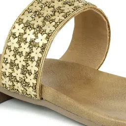 Inc.5 Women's Gold Toe Ring Sandals image 4