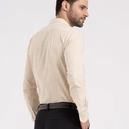 Red Tape Beige Striped Relaxed Fit Shirt image 2