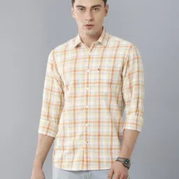 CAVALLO by Linen Club Yellow Contemporary Fit Checks Shirt-picture-13