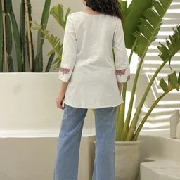 Uparna Embroidered Thread Work Short Kurti image 4