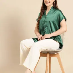 Qurvii Green Casual Shirt image 4