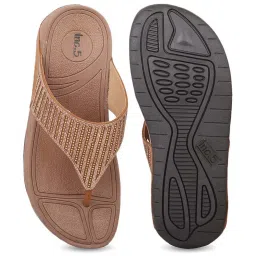 Inc.5 Women's Tan Thong Wedges image 3