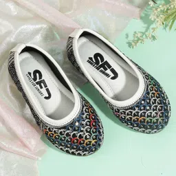 SHOES FOR JUNIORS Sequins Embellished Threadwork Detailed Ballerinas - White-picture-15