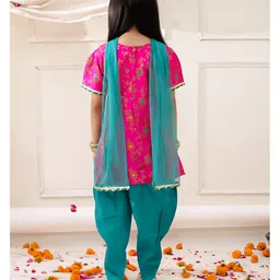 KID1 Brocade Woven Onam Theme Full Sleeves Floral Foil Printed Gota Lace Embellished Kurti Dhoti With Dupatta Set - Pink image 3