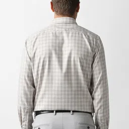 Van Heusen Spread Collar Checked Pure Cotton Formal Shirt image 3