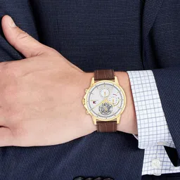 Tommy Hilfiger Men Dial & Leather Straps Analogue Watch TH1710631 image 3