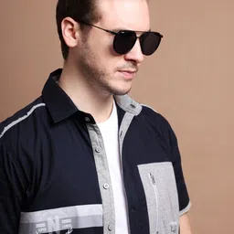 Irayz Unisex Black Lens & Black Aviator Sunglasses with-picture-23