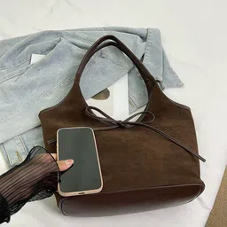 PURPLEHUNT Women Solid Leather Handheld Bag with Tasselled image 4