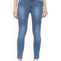 God's Club Women Straight Fit High-Rise Light Fade Jeans-image-11