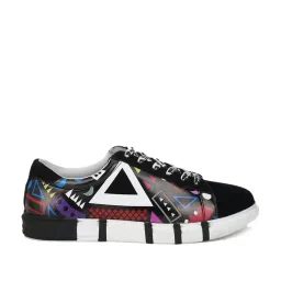 Forever 21 Women's Black Sneakers image 1